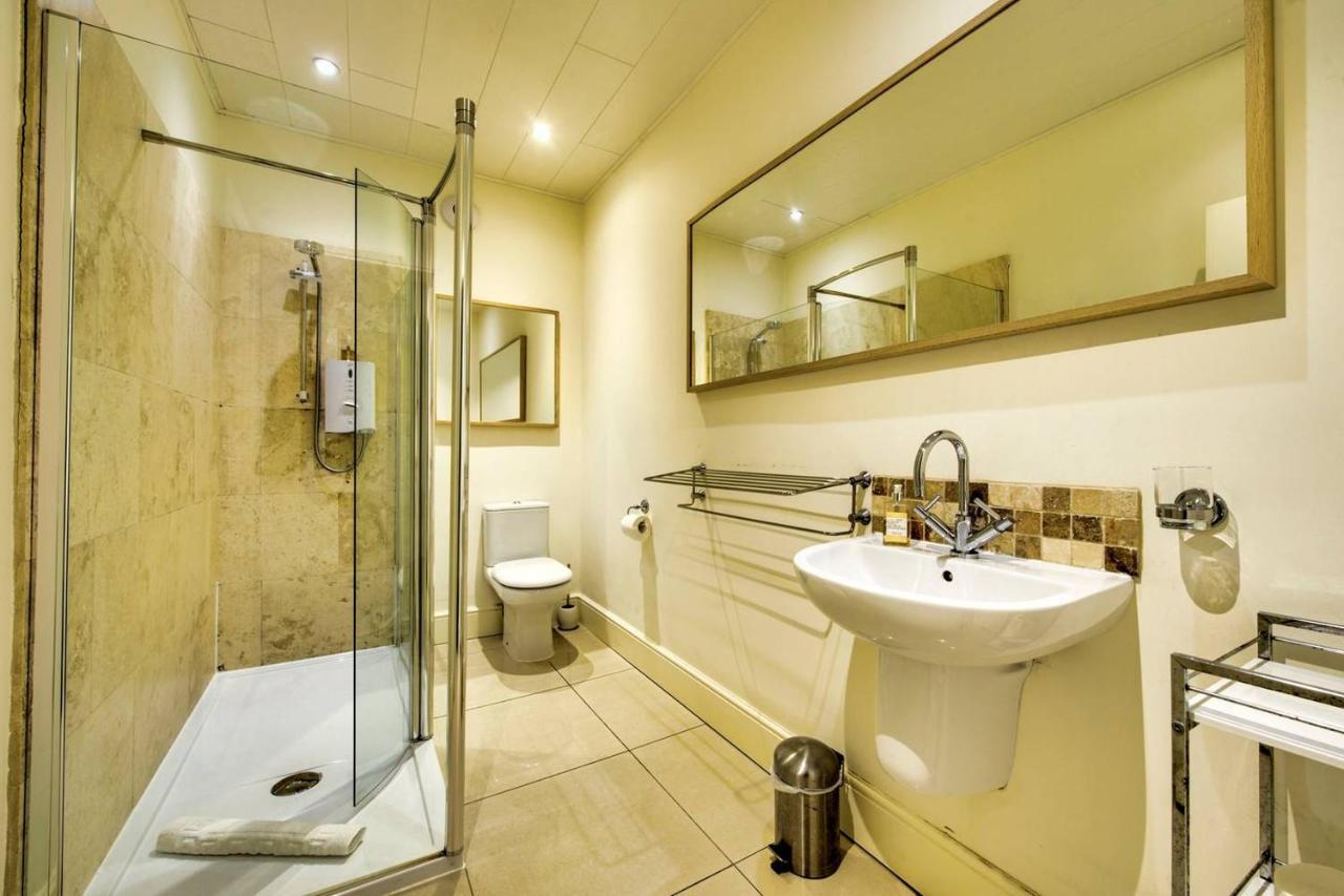 Joivy Bright 1 Bed Flat, Close To Princess Street Edimburgo Exterior foto